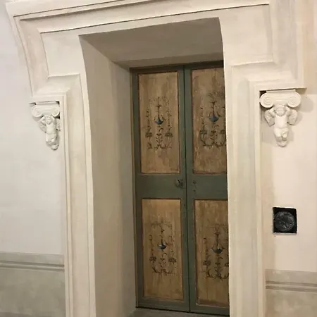 Maison Grottesche Apartment