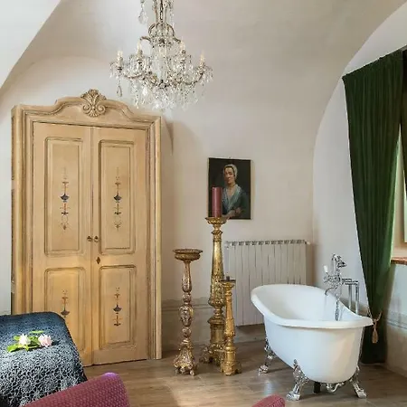 Maison Grottesche Apartment