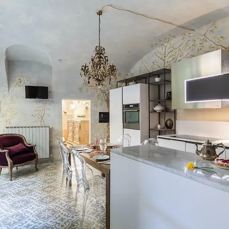 Maison Grottesche * Pinerolo